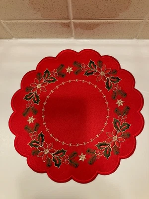 NUEVO Tapete de Navidad Rojo Redondo Bordado a Máquina Alemán 8 1/2" Foto 1 de 3