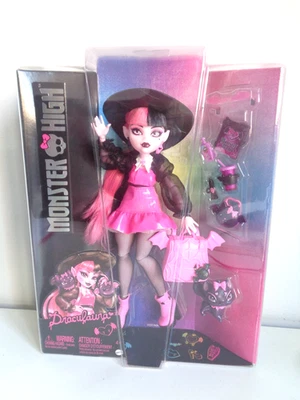 Monster High Doll Draculaura Vampire 10 inch Fashion Doll with Bat Cat - New - Image 1 of 4