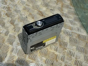 98-05 Ford Focus Mk1 CD Receiver KD-R311 - Picture 1 of 4