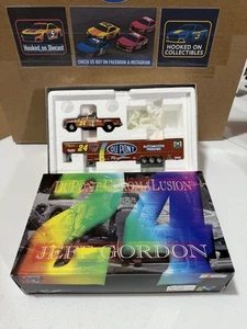 RARE* Jeff Gordon #24 DuPont Chromalusion 1998 1/64 Diecast Dually with trailer - Picture 1 of 7