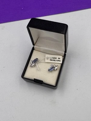 925 Sterling Silver Topaz Eye Catching Earrings New Vintage - Image 1 of 4