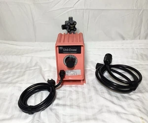 Uni-Dose U031-281 TT , Electronic Metering Pump, Chemical Feeder, New Surplus - Picture 1 of 7