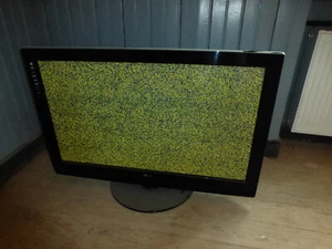 Fernseher Plasma LG 42PG100R HD Ready HDMI - Bild 1 von 5
