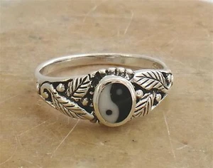 BONITO ANILLO DE PLATA ESTERLINA .925 FLOR YIN YANG EN CORAZÓN talla 8 estilo # r1885 - Imagen 1 de 2