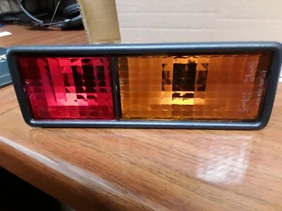 Land Rover Discovery lâmpada de seta luz traseira direita para-choque de passageiro 1995 - Imagem 1 de 3