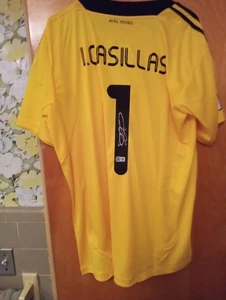 Iker Casillas Signed Real Madrid Adidas Authentic Jersey Bas (2W932722) - Picture 1 of 5