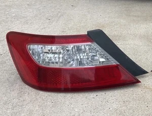 06-11 Honda Civic Si Coupe Left Driver Taillight OEM Red Clear USA - Picture 1 of 3