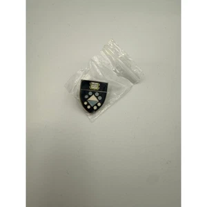 Menge 15 Yale University Schild Anstecknadeln - Emaille Wappen - Neu in Tüten - Bild 1 von 4