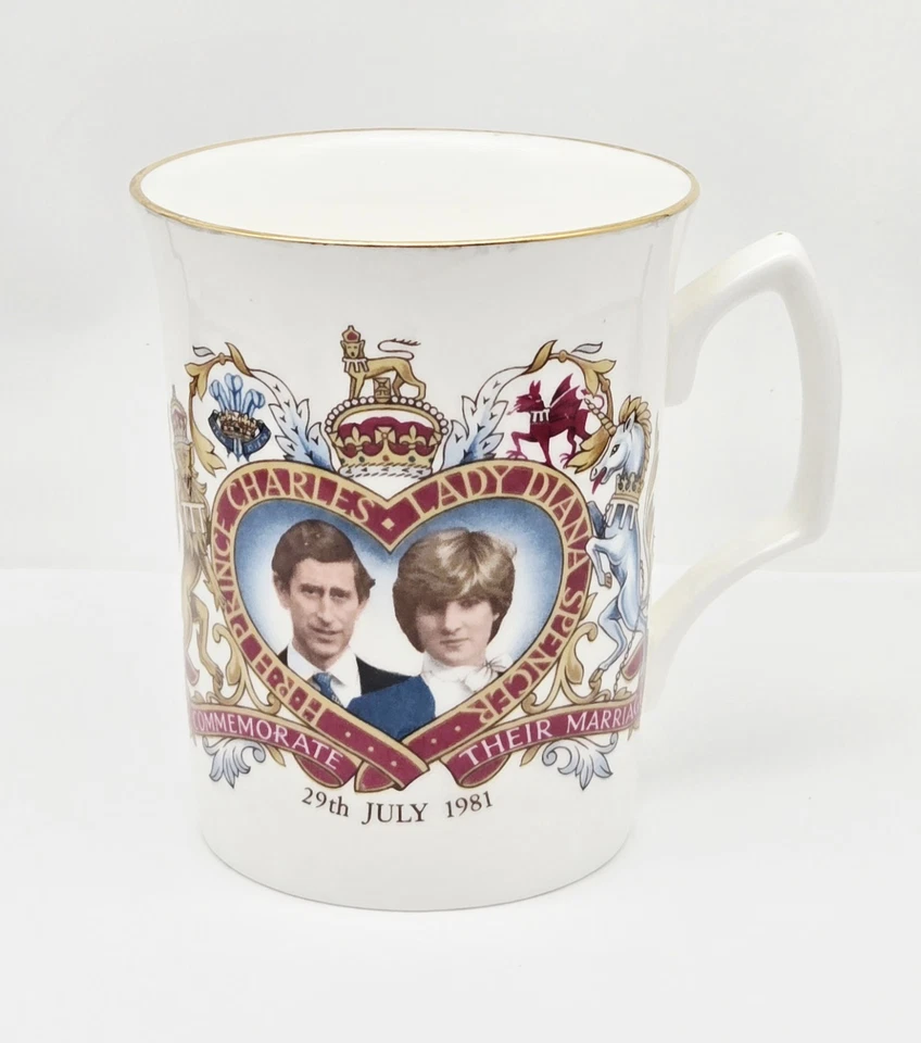 1981 Vintage Prince Charles & Lady Diana Royal Wedding Commemorative China Mug - Image 1 of 4
