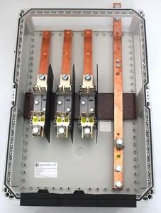 ModuCenter 855780 Sammelschienengehäusekasten 250A 400V IP43 AK250 NH Sicherungspanel - Bild 1 von 5
