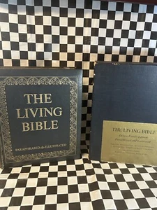 The Living Bible: Deluxe Family Edition Illustrated (Vtg Blue HC w/ Box, 1973) - Picture 1 of 16