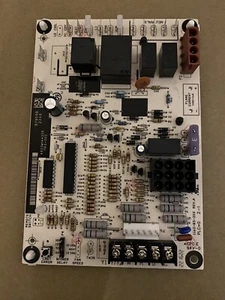 1162-202 Furnace control board for York, Coleman, Luxaire 879598 Used Tested - Picture 1 of 3