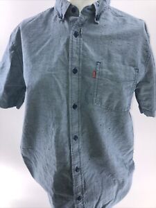 levies womans button down top Size Small.