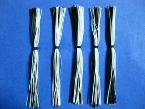 5 Gonna Silicone BIANCO/NERO #5-9192 Esca Spinnerbait Buzz jig Bass Tackle - Foto 1 di 1
