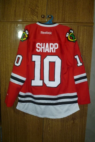Chicago Blackhawks Reebok NHL Jersey #10 Patrick Sharp Ice Hockey Red Men Size L Cover
