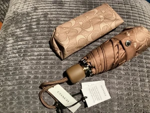 BNWT New Coach UV Protection Mini Telescopic Umbrella In Pouch - Signature Brown - Picture 1 of 4