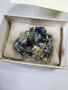 Pequeña muestra de malaquita azurita de 25 g de 1 pulgada de largo - Imagen 1 de 4