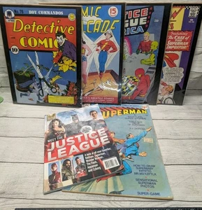 DETECTIVE COMICS ART LOT COMIC COVER POSTER PRINT COMIC CALVACADE JUSTICE LEAGU - Picture 1 of 11