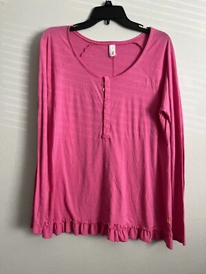 Top informal Lucy para mujer talla grande rosa manga larga con volantes Foto 1 de 4