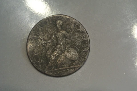 HALF  PENNY GEORGES II 1782  colonial coin  poids 7 gr80 Cover