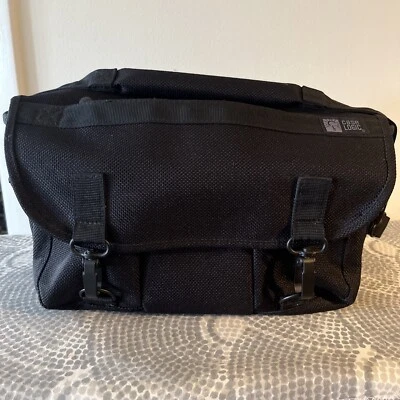 Case Logic Deluxe Camera Or Video Crossbody Bag with Zippered Storage 12” Wide - Image 1 of 4
