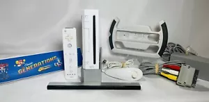 Nintendo Wii White Console  X1 Controller STANDARD FREE PP - PLAYERS CONDITION - Picture 1 of 1