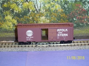  MICRO-TRAINS N SCALE #20039 40' STD BOX CAR SNGL DOOR NORFOLK & WESTERN #53045 - Picture 1 of 3