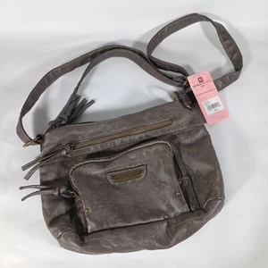 Borsa a mano Stone Mountain doppio lavaggio goffrata tracolla grigia prezzo al pubblico consigliato $69 - Foto 1 di 6
