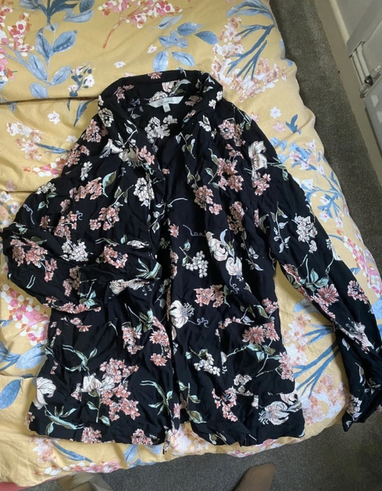 Floral Shirt Jacket Thin Shacket peacocks  - Image 1 of 4