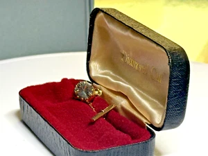Vintage Tie Pin Gold Tone Metal Crystal Glass Plastic Boxed - Picture 1 of 11