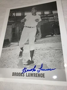 Brooks Lawrence signed handsigniert Cincinnati Reds B&W 8x10 - Bild 1 von 3