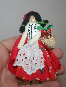Bambola vintage Cappuccetto Rosso Clothesspin Peg fatta a mano faccia dettagliata - Foto 1 di 8