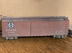 Ertl HO Custom Weathered ATSF Santa Fe Wood Box Car #37469 - Picture 1 of 12