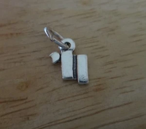 Sterling Silver 10mm '11 School Graduation Anniversary Birth Year for 2011 Charm - Picture 1 of 1