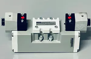Parker H22VXXH023D Pneumatic Double Solenoid Valve - Picture 1 of 16