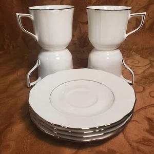 Mikasa Silver Moon - 4 Cups & Saucers - MINT! White Bone China - Picture 1 of 4