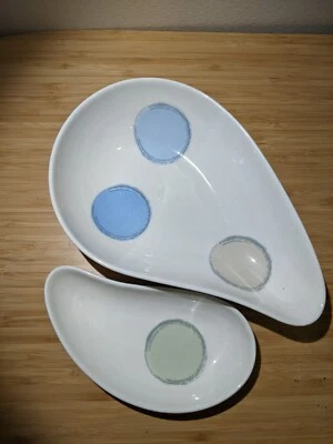 Par de platos lágrima medianos y pequeños Noritake Ambience JAVA BLUE cuencos de 9" y 7" Foto 1 de 3