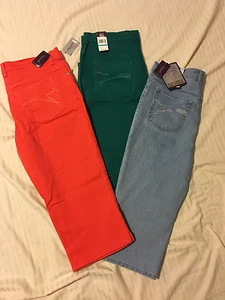G. Vanderbilt Petite: Women 5 Pocket Classic Fit, Slimming Capri Pants: 2 Colors - Bild 1 von 9