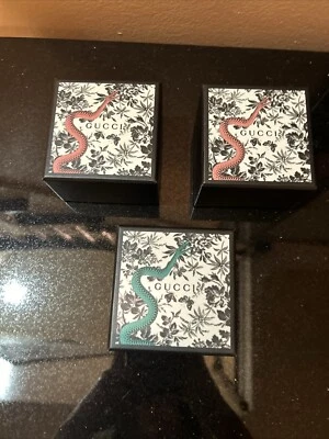 Gucci Serpiente Joyería Lote Caja de Regalo 3” Cuadrado Serpiente Floral Negro 2 Rosa 1 Verde Foto 1 de 4