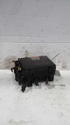 Used Fuse Box Engine fits: 2019 Gmc Savana 3500 van ID 84184428 Grade A - Image 1 of 4