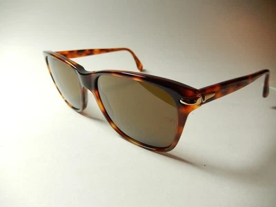 Auténticas gafas de sol vintage Giorgio Armani 810 050 caparazón de tortuga como nuevas Foto 1 de 4