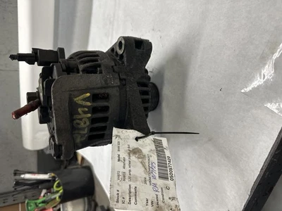 Used Alternator fits: 2004 Bmw 325I 2.5L 120 amp Grade C — 第 1/4 张图片