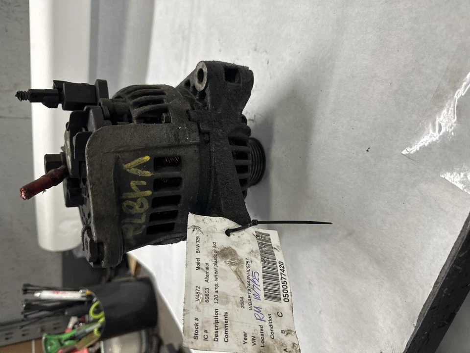 Used Alternator fits: 2004 Bmw 325I 2.5L 120 amp Grade C — 第 1/4 张图片