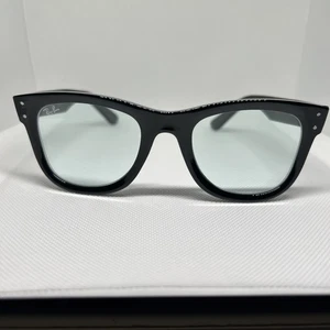 Gafas de sol Ray-Ban RBR0502S WAYFARER REVERSO 6677/2 negras con verde claro 53 mm - Imagen 1 de 8