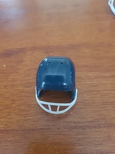 Vintage San Diego Chargers Plastic Gumball Mini Helmet MS000544 - Picture 1 of 4