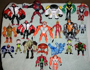 Ben 10 Action Figures Cartoon Network Lot of 21 Bandai - Picture 1 of 23
