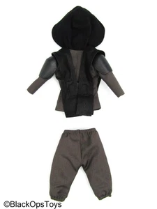 1/6 Scale Toy Star Wars Darth Maul - Sith Grey & Black Hooded Robe & Short Pants - Picture 1 of 7