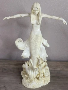 Mystical Mermaid Oceans Queen Resin Figurine Waves Fish 9" Tabletop - Picture 1 of 13