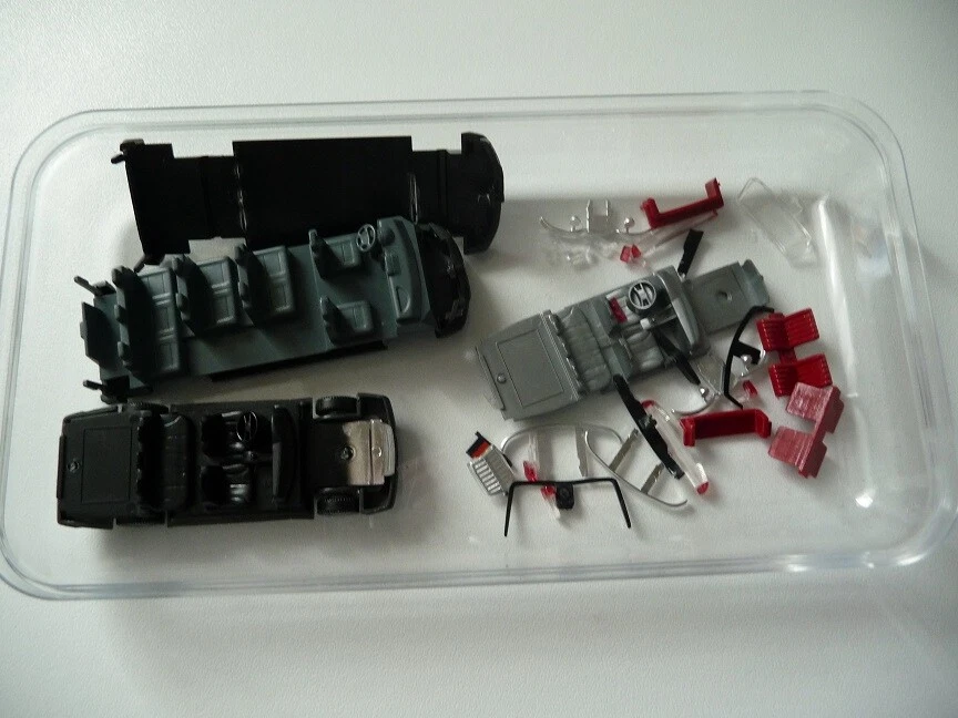 Wiking  Konvolut  Einzelteile für div. Mercedes  Modelle  in 1:87 aus Sammlung - Bild 1 von 1