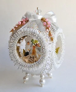 Handmade Sequin Pushpin Diorama Wedding Cake Topper Ring Maid Pearls Flowers VTG - Picture 1 of 18